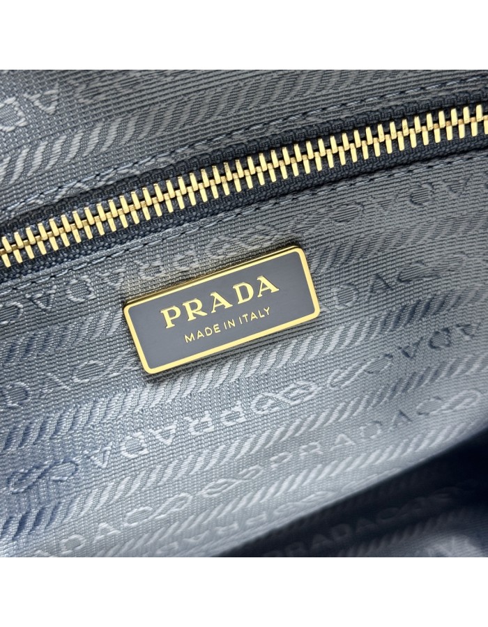 Borsa Prada Explore large in nappa PRADA