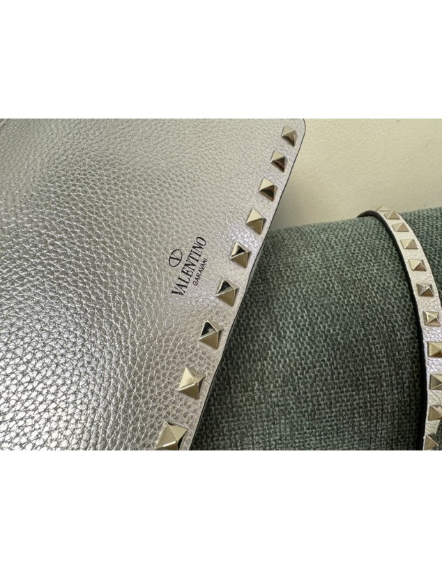 Borsa Piccola A Tracolla Rockstud In Vitello Laminato VALENTINO