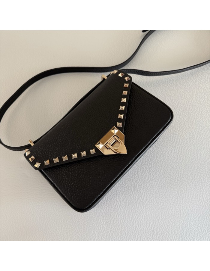 Borsa Piccola A Tracolla Rockstud In Vitello Granato VALENTINO