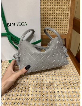 Loop top handle BOTTEGA VENETA