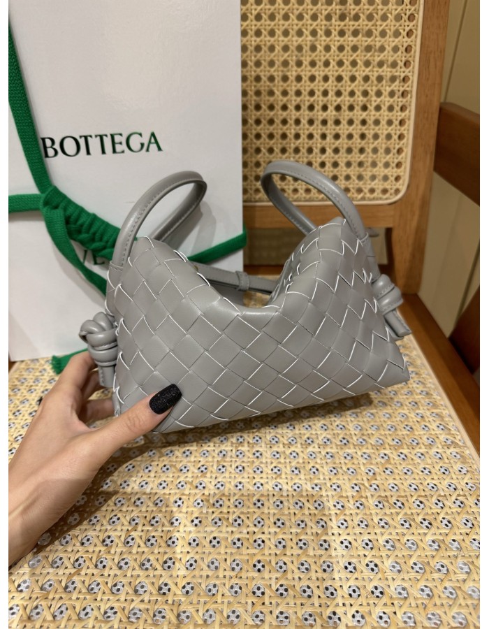 Loop top handle BOTTEGA VENETA