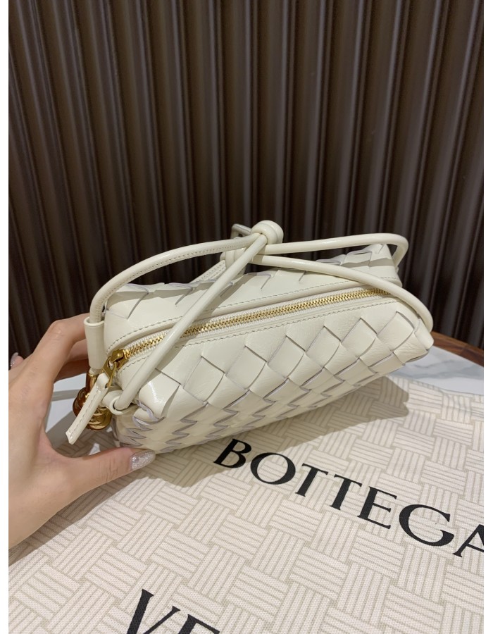 Mini Loop Metal Knot BOTTEGA VENETA