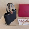 Mini Borsa Shopping Rockstud In Vitello Granato VALENTINO
