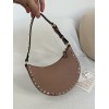 Mini Borsa Hobo Rockstud In Vitello Granato VALENTINO