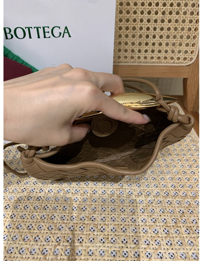 Mini Sardine a tracolla BOTTEGA VENETA
