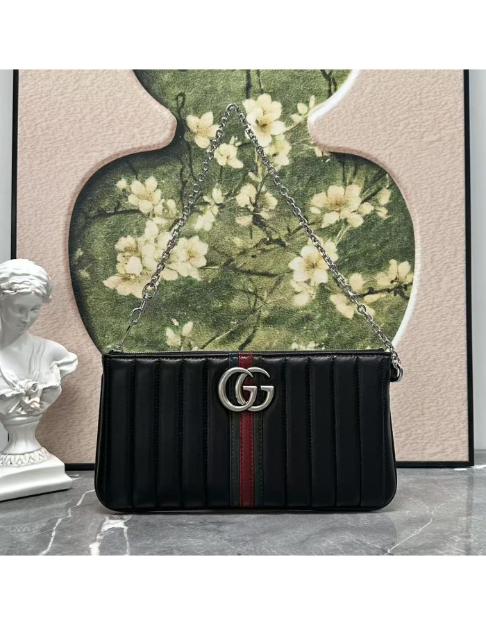 Pouch GG Marmont con cinturino GUCCI