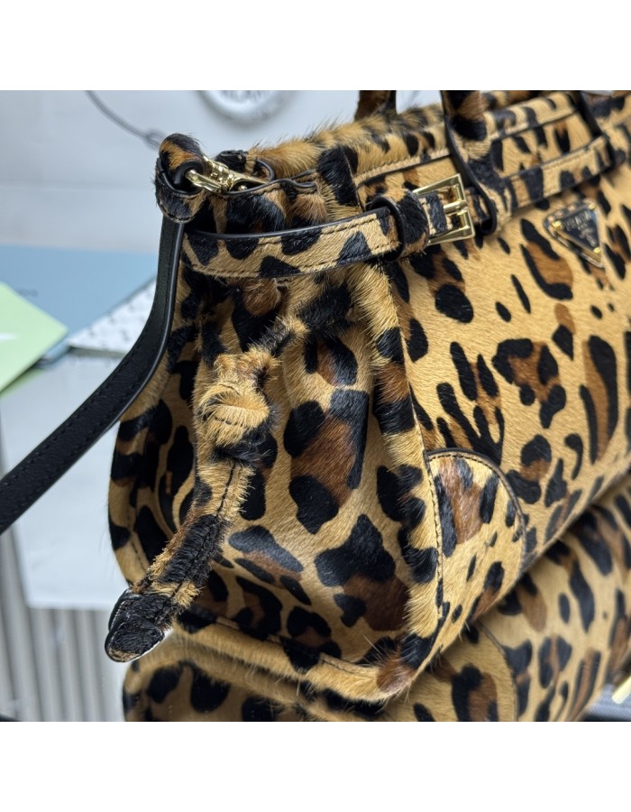Borsa a mano Prada Bonnie medium in pelle stampata PRADA