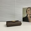 Portafoglio GG Marmont con catena GUCCI
