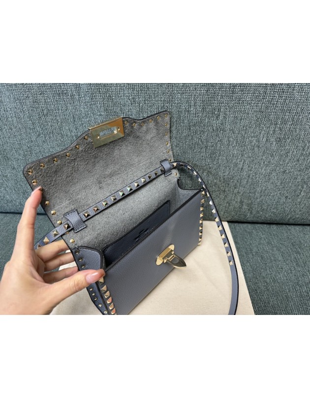 Borsa Piccola A Tracolla Rockstud In Vitello Granato VALENTINO