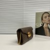 Portafoglio GG Marmont con catena GUCCI