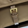 Borsa Prada Explore medium in Re-Nylon con pattina PRADA