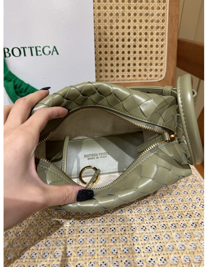 Loop top handle BOTTEGA VENETA