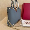 Mini Borsa Shopping Rockstud In Vitello Granato VALENTINO