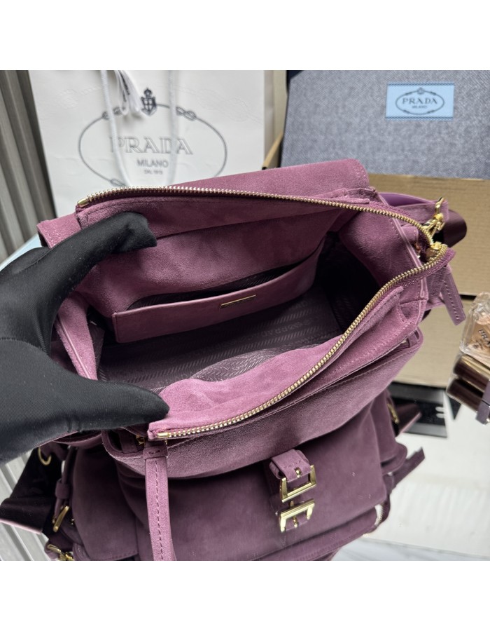 Borsa a spalla Prada Explore medium in pelle scamosciata PRADA