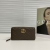 Portafoglio GG Marmont con cerniera GUCCI