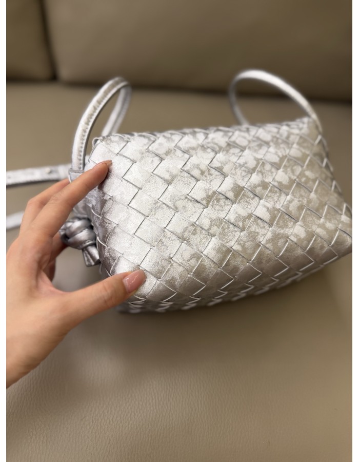 Loop top handle BOTTEGA VENETA