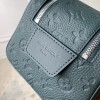 Trousse toilette Dopp Kit LOUIS VUITTON