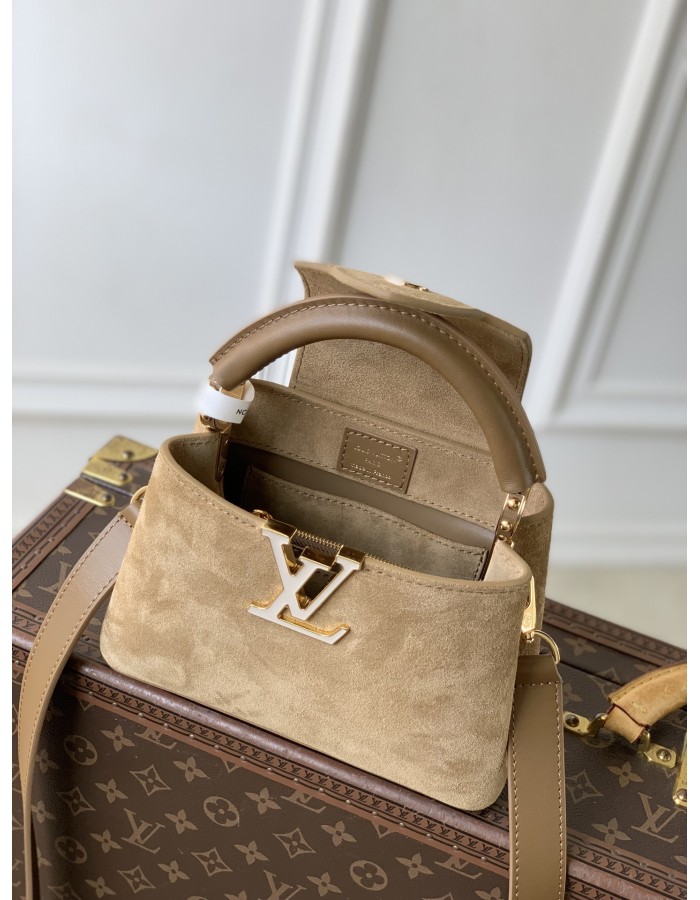 Borsa Capucines Mini LOUIS VUITTON