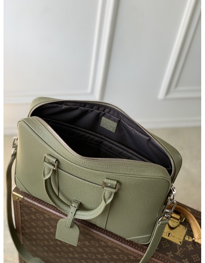 Porta documenti Voyage PM LOUIS VUITTON