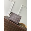 Trousse Toilette LOUIS VUITTON