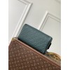 Trousse toilette Dopp Kit LOUIS VUITTON
