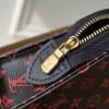 Trousse Toilette LOUIS VUITTON