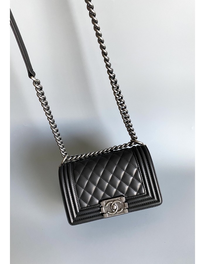 Borsa BOY CHANEL piccola CHANEL