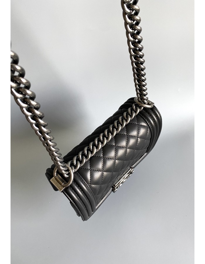Borsa BOY CHANEL piccola CHANEL