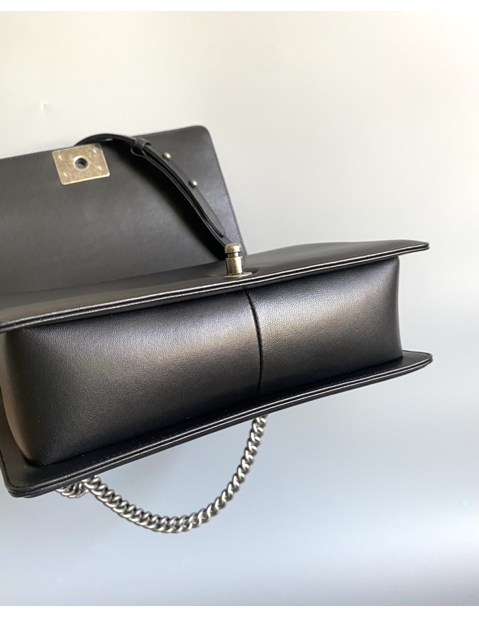 Borsa BOY CHANEL grande CHANEL