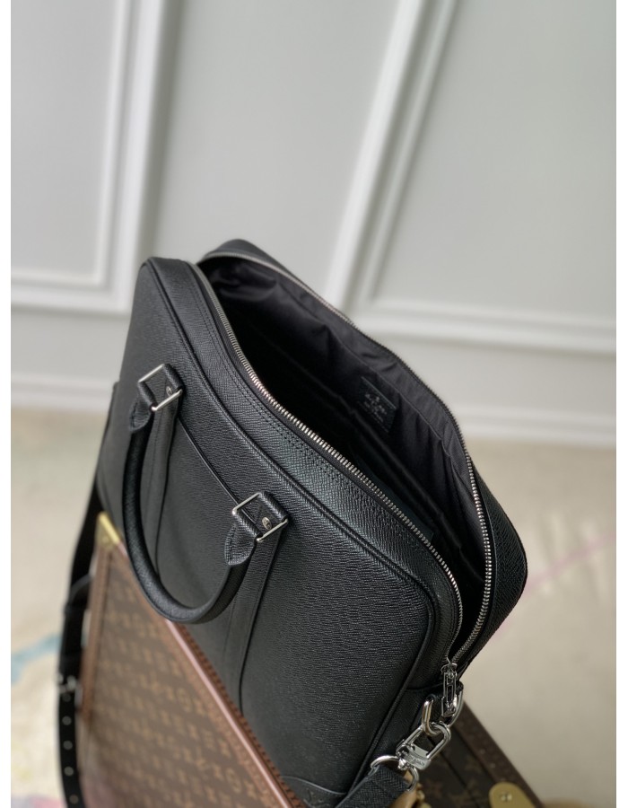 Porte-Documents Voyage PM LOUIS VUITTON