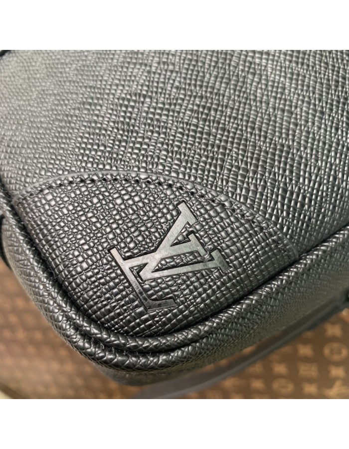 Porte-Documents Voyage PM LOUIS VUITTON