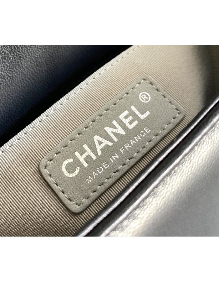 Borsa BOY CHANEL piccola CHANEL