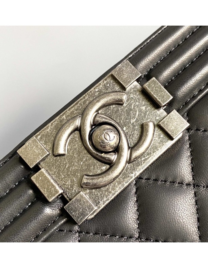 Borsa BOY CHANEL piccola CHANEL